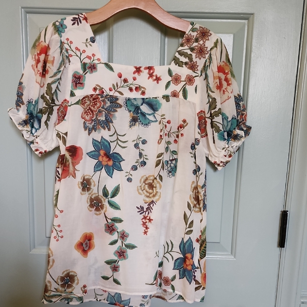 Johnny Was Cream Floral Square-Neck Puff Sleeve Tunic - Picture 4 of 4